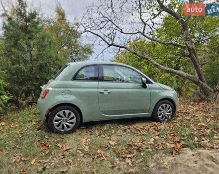 Зеленый Фиат 500, объемом двигателя 1.37 л и пробегом 79 тыс. км за 8200 $, фото 7 на Automoto.ua