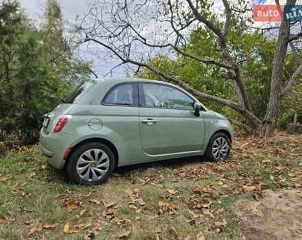 Зеленый Фиат 500, объемом двигателя 1.37 л и пробегом 79 тыс. км за 8200 $, фото 12 на Automoto.ua