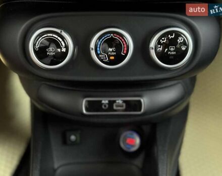 Білий Фіат 500 X, об'ємом двигуна 2.36 л та пробігом 132 тис. км за 12200 $, фото 27 на Automoto.ua