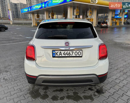 Белый Фиат 500 X, объемом двигателя 2.4 л и пробегом 129 тыс. км за 11750 $, фото 38 на Automoto.ua