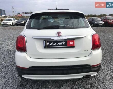 Фиат 500 X 2015 в Львове на Automoto.ua Белый Фиат 500 X, объемом двигателя 2.4 л и пробегом 151 тыс. км за 10590 $, фото 6 на Automoto.ua