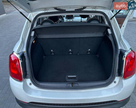 Белый Фиат 500X, объемом двигателя 2.36 л и пробегом 188 тыс. км за 10800 $, фото 7 на Automoto.ua