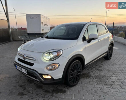 Белый Фиат 500 X, объемом двигателя 2.4 л и пробегом 129 тыс. км за 11750 $, фото 34 на Automoto.ua