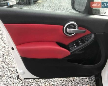 Фиат 500 X 2015 в Львове на Automoto.ua Белый Фиат 500 X, объемом двигателя 2.4 л и пробегом 151 тыс. км за 10590 $, фото 17 на Automoto.ua