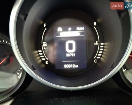 Белый Фиат 500 X, объемом двигателя 2.4 л и пробегом 146 тыс. км за 11000 $, фото 18 на Automoto.ua