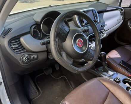 Білий Фіат 500X, об'ємом двигуна 2 л та пробігом 139 тис. км за 13500 $, фото 5 на Automoto.ua