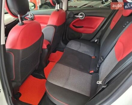 Белый Фиат 500 X, объемом двигателя 2.4 л и пробегом 146 тыс. км за 11000 $, фото 31 на Automoto.ua