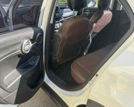 Білий Фіат 500X, об'ємом двигуна 2 л та пробігом 139 тис. км за 13500 $, фото 19 на Automoto.ua