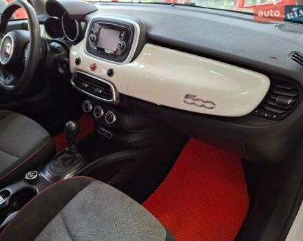 Белый Фиат 500 X, объемом двигателя 2.4 л и пробегом 146 тыс. км за 11000 $, фото 28 на Automoto.ua