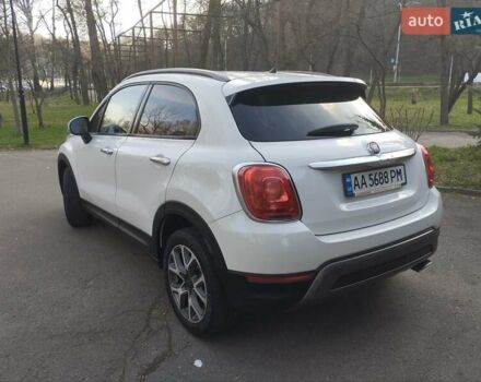 Белый Фиат 500 X, объемом двигателя 1.4 л и пробегом 115 тыс. км за 12500 $, фото 3 на Automoto.ua