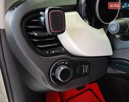 Белый Фиат 500 X, объемом двигателя 2.4 л и пробегом 146 тыс. км за 11000 $, фото 20 на Automoto.ua