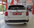 Белый Фиат 500 X, объемом двигателя 2.4 л и пробегом 146 тыс. км за 11000 $, фото 3 на Automoto.ua