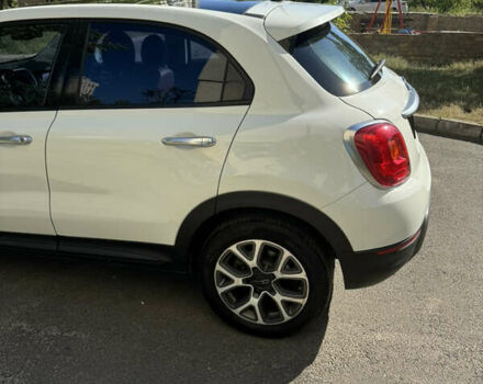 Білий Фіат 500X, об'ємом двигуна 2 л та пробігом 139 тис. км за 13500 $, фото 4 на Automoto.ua