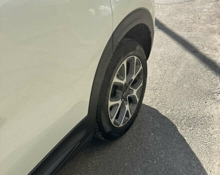 Білий Фіат 500X, об'ємом двигуна 2 л та пробігом 139 тис. км за 13500 $, фото 9 на Automoto.ua