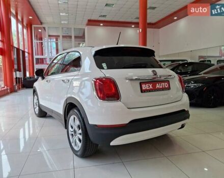 Белый Фиат 500 X, объемом двигателя 2.4 л и пробегом 146 тыс. км за 11000 $, фото 2 на Automoto.ua