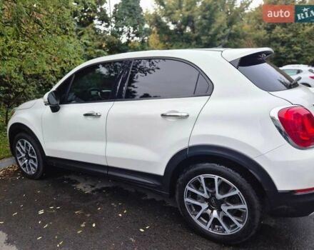 Белый Фиат 500X, объемом двигателя 2.36 л и пробегом 90 тыс. км за 12500 $, фото 10 на Automoto.ua