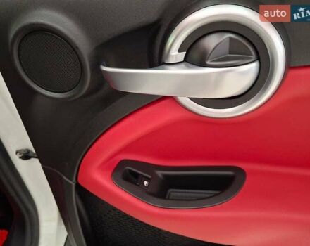 Белый Фиат 500 X, объемом двигателя 2.4 л и пробегом 146 тыс. км за 11000 $, фото 42 на Automoto.ua