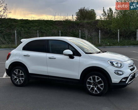 Белый Фиат 500X, объемом двигателя 1.4 л и пробегом 137 тыс. км за 13000 $, фото 2 на Automoto.ua