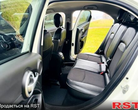 Білий Фіат 500X, об'ємом двигуна 1.4 л та пробігом 58 тис. км за 13500 $, фото 11 на Automoto.ua