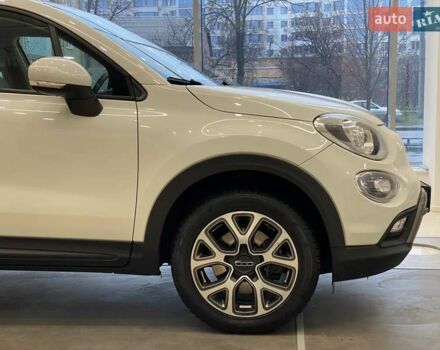 Білий Фіат 500X, об'ємом двигуна 1.4 л та пробігом 73 тис. км за 13500 $, фото 3 на Automoto.ua