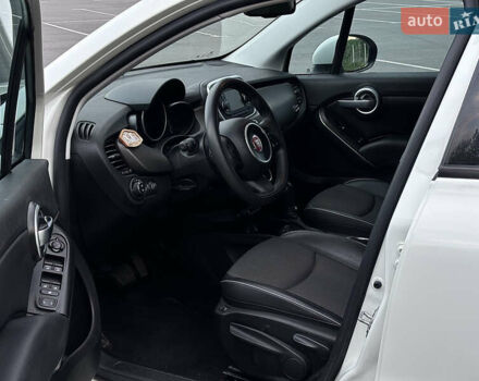 Белый Фиат 500X, объемом двигателя 1.4 л и пробегом 137 тыс. км за 13000 $, фото 26 на Automoto.ua