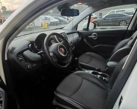 Белый Фиат 500X, объемом двигателя 1.4 л и пробегом 64 тыс. км за 17000 $, фото 14 на Automoto.ua