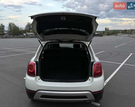 Белый Фиат 500X, объемом двигателя 1.4 л и пробегом 137 тыс. км за 13000 $, фото 42 на Automoto.ua