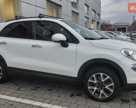 Белый Фиат 500X, объемом двигателя 1.4 л и пробегом 64 тыс. км за 17000 $, фото 2 на Automoto.ua