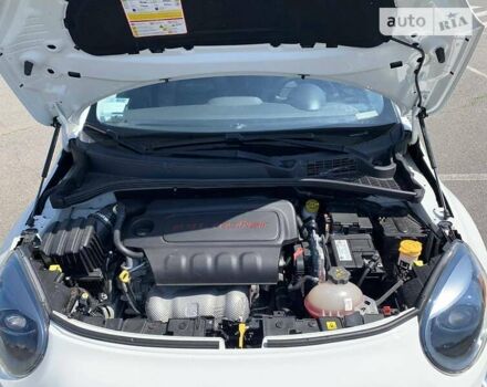 Белый Фиат 500 X, объемом двигателя 2.4 л и пробегом 34 тыс. км за 16000 $, фото 8 на Automoto.ua