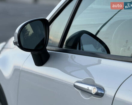 Белый Фиат 500 X, объемом двигателя 1.3 л и пробегом 59 тыс. км за 15950 $, фото 19 на Automoto.ua