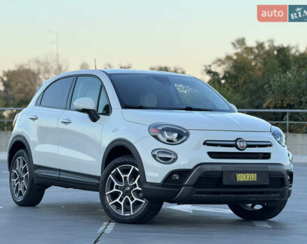 Белый Фиат 500 X, объемом двигателя 1.3 л и пробегом 59 тыс. км за 15950 $, фото 4 на Automoto.ua