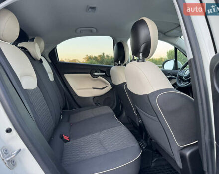 Белый Фиат 500 X, объемом двигателя 1.3 л и пробегом 59 тыс. км за 15950 $, фото 32 на Automoto.ua