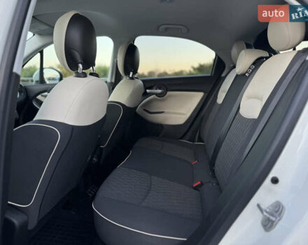 Белый Фиат 500 X, объемом двигателя 1.3 л и пробегом 59 тыс. км за 15950 $, фото 33 на Automoto.ua