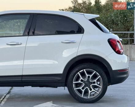 Белый Фиат 500 X, объемом двигателя 1.3 л и пробегом 59 тыс. км за 15950 $, фото 13 на Automoto.ua