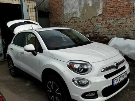 Белый Фиат 500X, объемом двигателя 2.36 л и пробегом 108 тыс. км за 12143 $, фото 1 на Automoto.ua