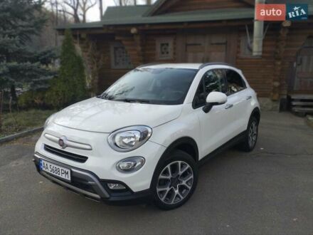 Фиат 500 X 2016 в Киеве на Automoto.ua Белый Фиат 500 X, объемом двигателя 1.4 л и пробегом 115 тыс. км за 12500 $, фото 1 на Automoto.ua