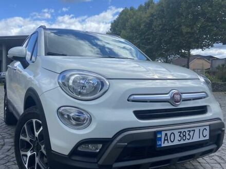 Белый Фиат 500X, объемом двигателя 2.4 л и пробегом 98 тыс. км за 12600 $, фото 1 на Automoto.ua