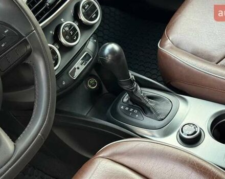 Бежевий Фіат 500X, об'ємом двигуна 2.36 л та пробігом 134 тис. км за 13900 $, фото 15 на Automoto.ua