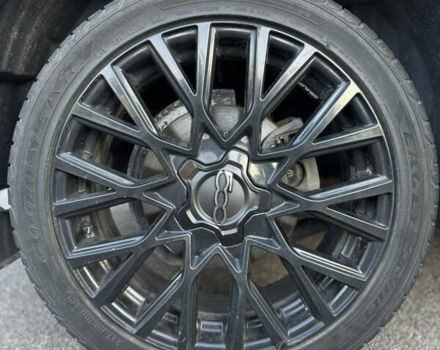 Черный Фиат 500 X, объемом двигателя 2.36 л и пробегом 110 тыс. км за 11500 $, фото 8 на Automoto.ua