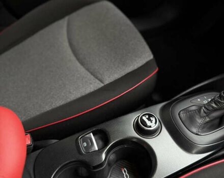 Черный Фиат 500X, объемом двигателя 2.4 л и пробегом 142 тыс. км за 11000 $, фото 10 на Automoto.ua