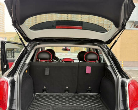 Черный Фиат 500X, объемом двигателя 2.4 л и пробегом 142 тыс. км за 11000 $, фото 12 на Automoto.ua