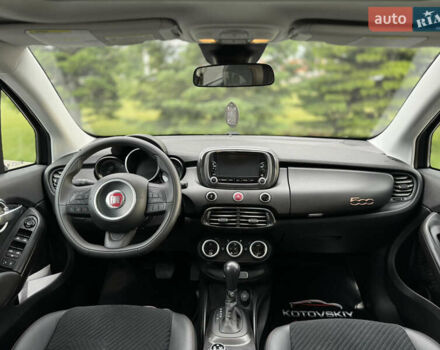 Черный Фиат 500 X, объемом двигателя 2.4 л и пробегом 134 тыс. км за 11700 $, фото 6 на Automoto.ua