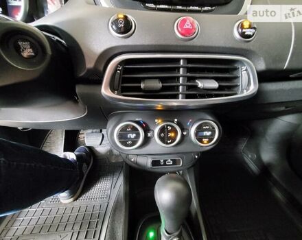 Красный Фиат 500X, объемом двигателя 1.4 л и пробегом 78 тыс. км за 14500 $, фото 13 на Automoto.ua