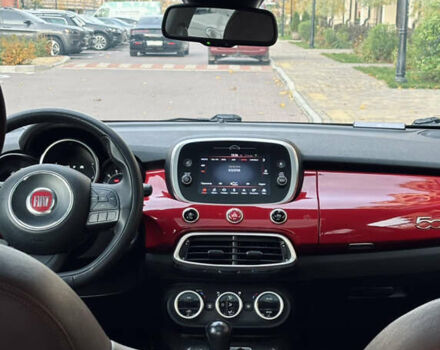 Красный Фиат 500X, объемом двигателя 2.36 л и пробегом 67 тыс. км за 15400 $, фото 2 на Automoto.ua