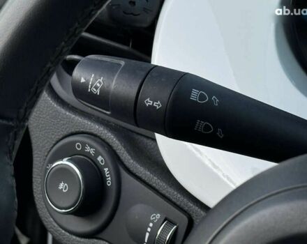 Фиат 500 X, объемом двигателя 1.3 л и пробегом 59 тыс. км за 16950 $, фото 27 на Automoto.ua