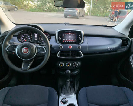 Серый Фиат 500 X, объемом двигателя 1.3 л и пробегом 77 тыс. км за 16400 $, фото 12 на Automoto.ua
