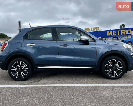 Синий Фиат 500X, объемом двигателя 2.36 л и пробегом 86 тыс. км за 12999 $, фото 3 на Automoto.ua