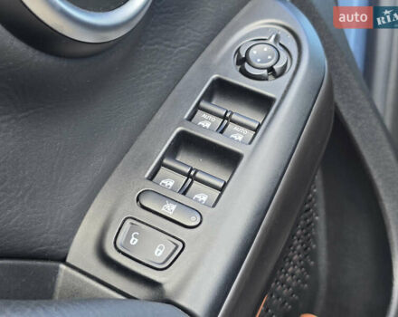 Синий Фиат 500 X, объемом двигателя 2.36 л и пробегом 51 тыс. км за 15800 $, фото 17 на Automoto.ua