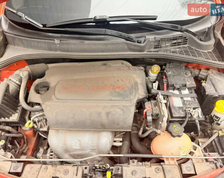 Помаранчевий Фіат 500X, об'ємом двигуна 2.4 л та пробігом 114 тис. км за 11500 $, фото 25 на Automoto.ua