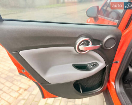 Помаранчевий Фіат 500X, об'ємом двигуна 2.4 л та пробігом 114 тис. км за 11500 $, фото 21 на Automoto.ua